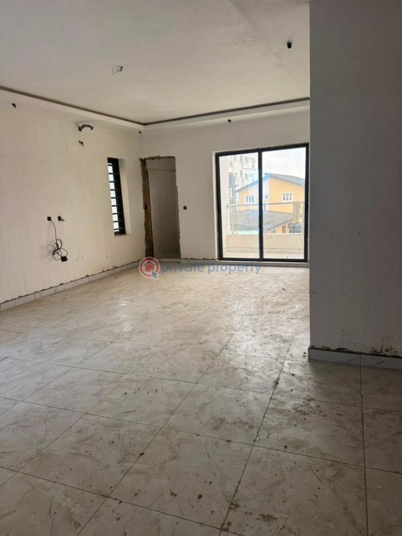 3 bedroom Block Of Flats For Sale Yaba Lagos - 1