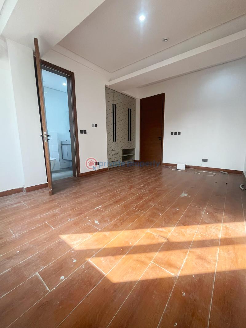 3 bedroom Block Of Flats For Sale Close To Bourdilion Ikoyi Lagos - 5