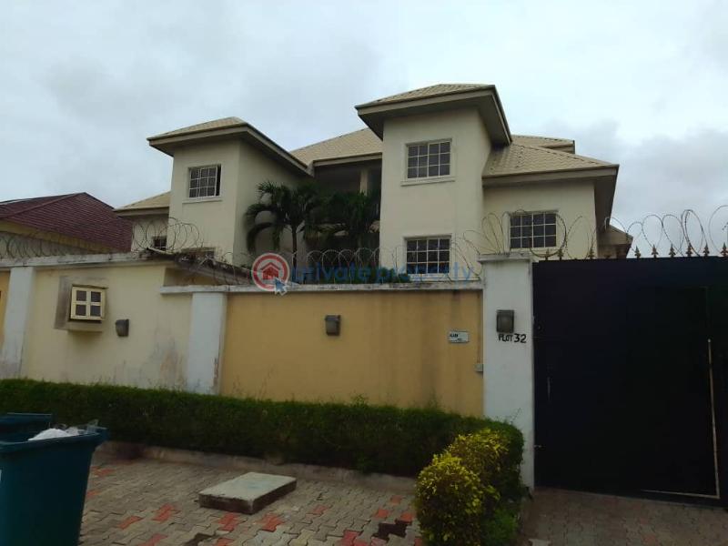 3 bedroom Flat & Apartment For Rent Lekki Phase 1 Lagos - 2