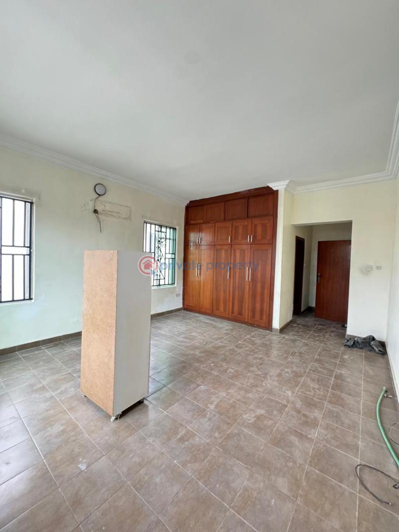 3 bedroom Flat & Apartment For Rent Lekki Phase 1 Lagos - 3