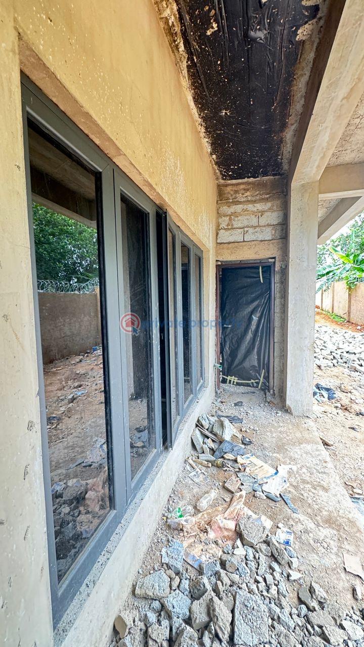 3 bedroom apartment with bq - 4 3 bedroom House For Sale Life Camp Abuja Phase 3  - 4