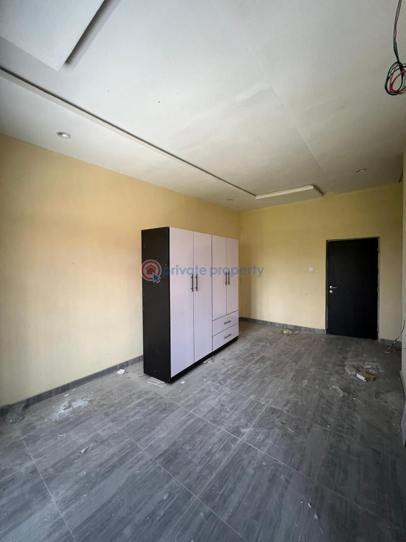 3 bedroom Flat & Apartment For Rent Lekki Scheme 2 , Ajah Abraham Adesanya Ajah Lagos - 1