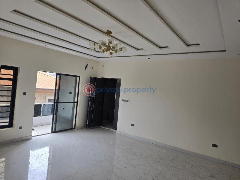3 bedroom Flat & Apartment For Sale Taat Estate Maryland Lagos - 6