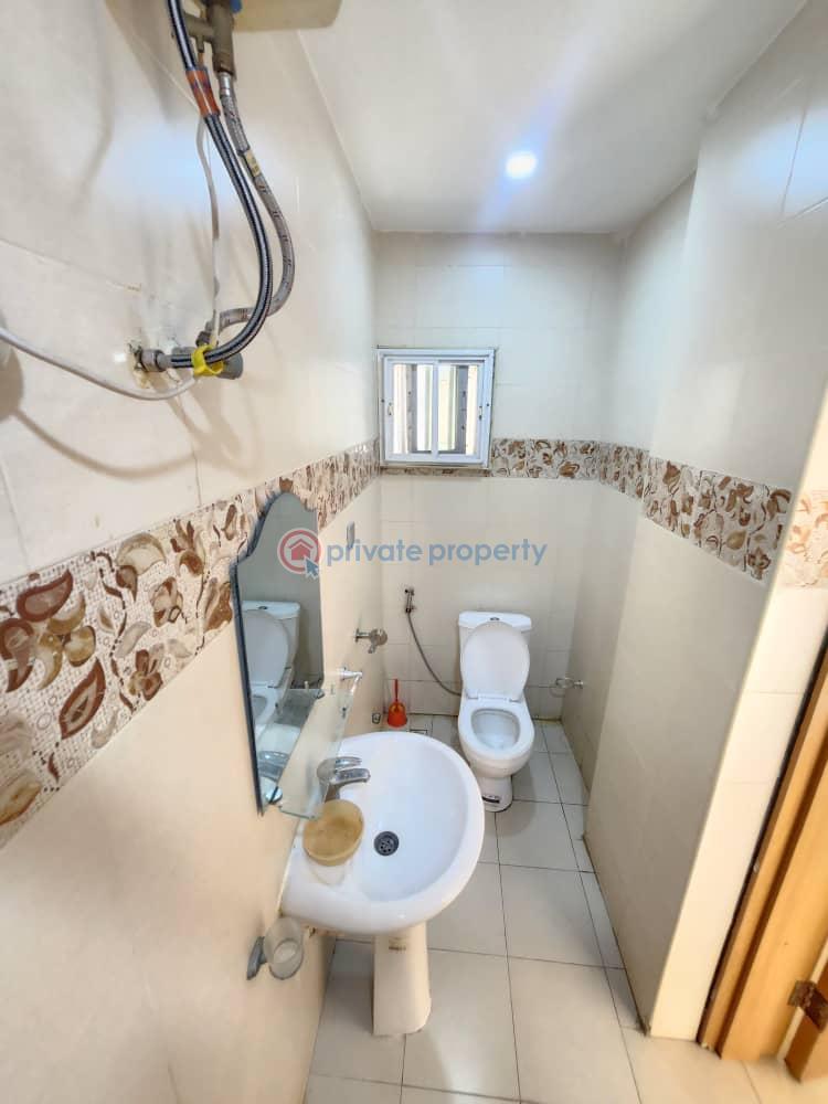 3 bedroom Flat & Apartment For Rent Victoria Island Lagos - 3