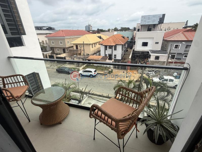 3 bedroom Flat & Apartment For Rent Lekki Phase 1 Lagos - 1