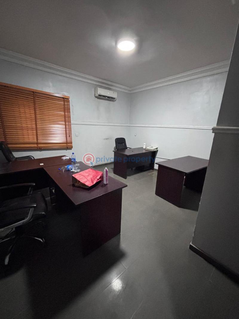 3 bedroom Private Office For Rent Off Ajose Adeogun Street Victoria Island Lagos - 3
