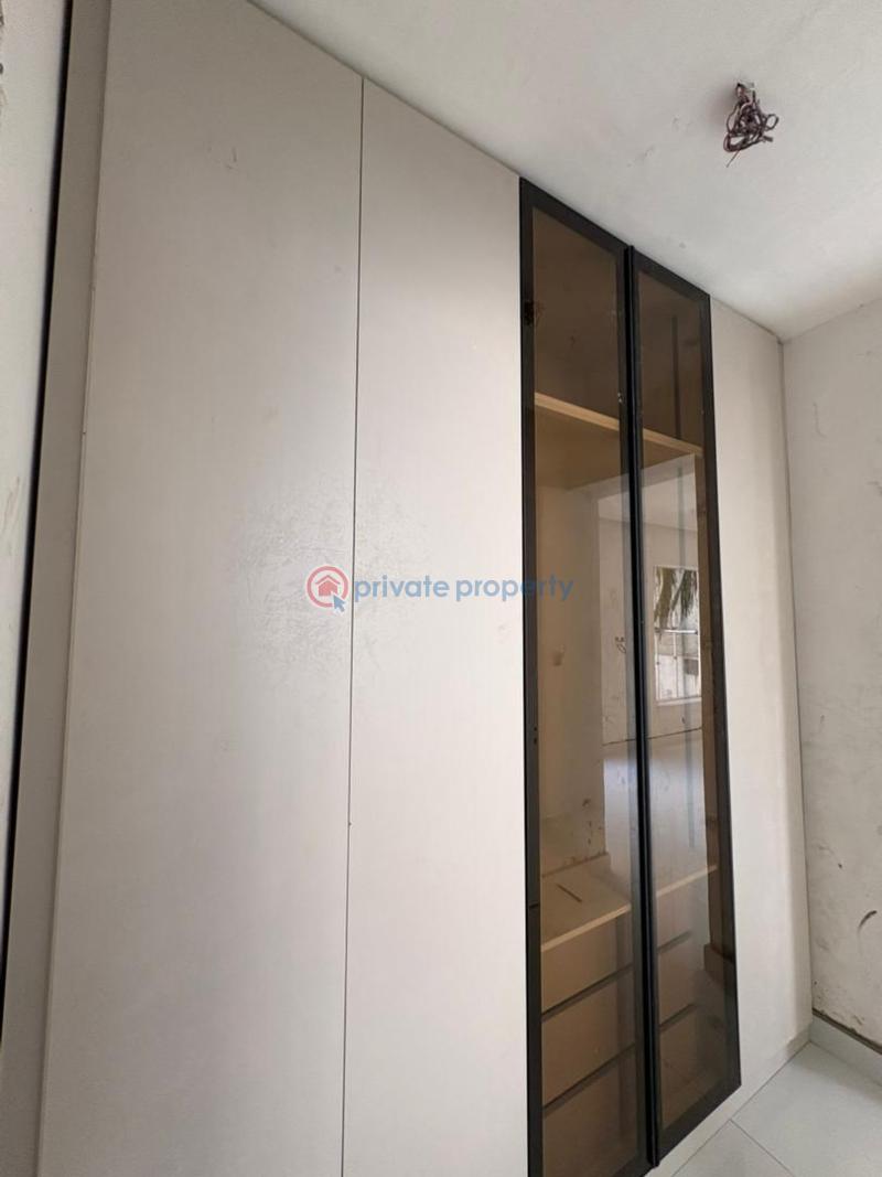 3 bedroom Flat & Apartment For Sale Banana Island Ikoyi Lagos - 2