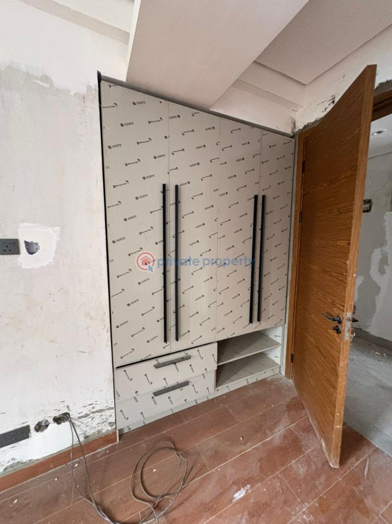 3 bedroom Flat & Apartment For Sale Ikoyi Lagos - 2