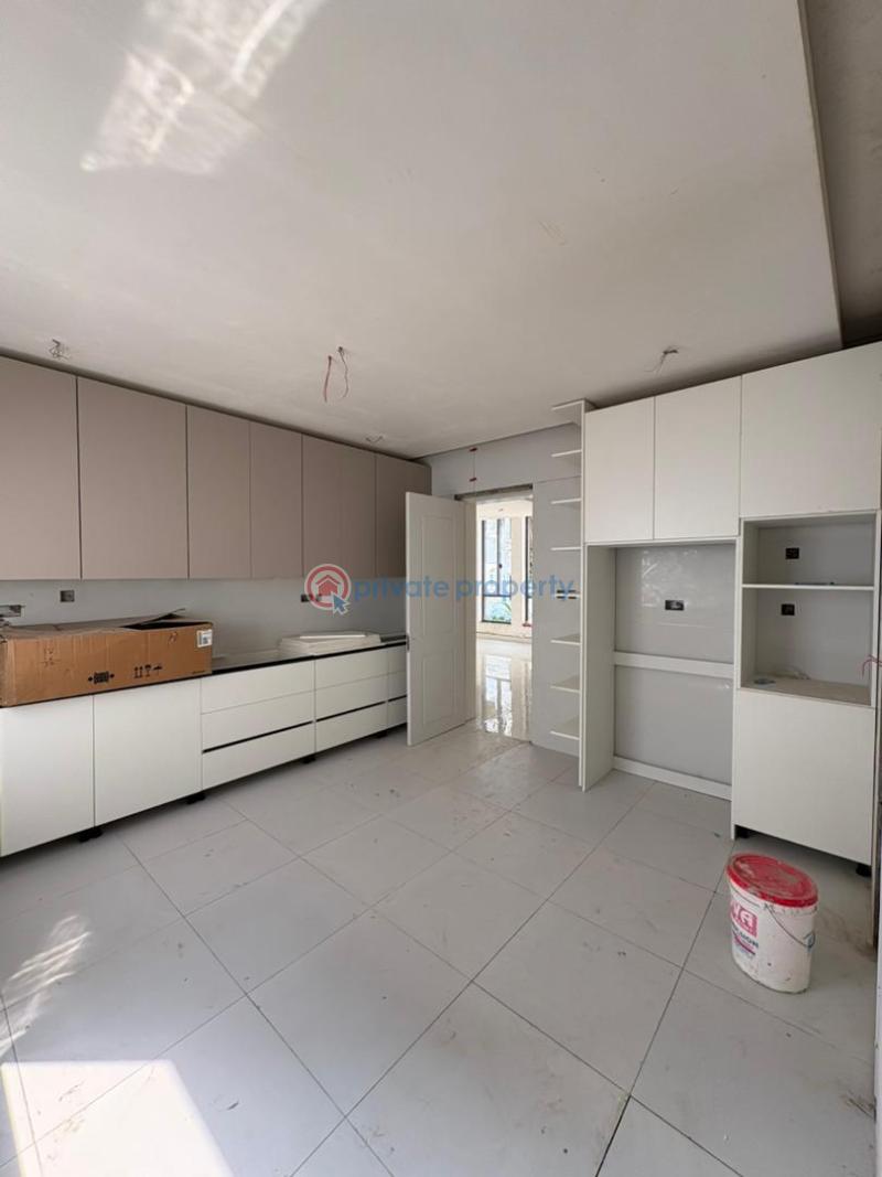 3 bedroom Flat & Apartment For Sale Banana Island Ikoyi Lagos - 1