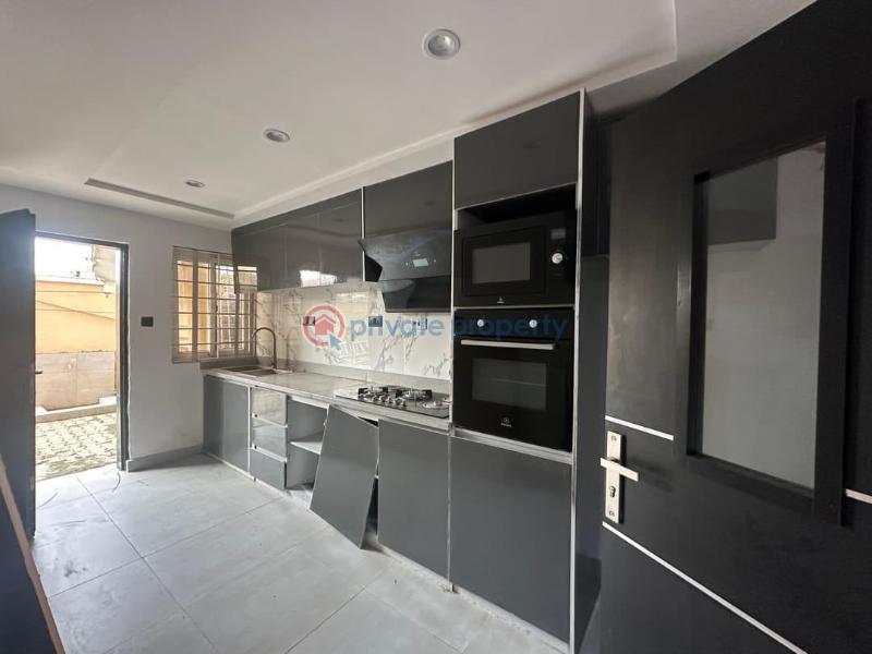 3 bedroom Flat & Apartment For Sale Lekki Phase 1 Lagos - 6