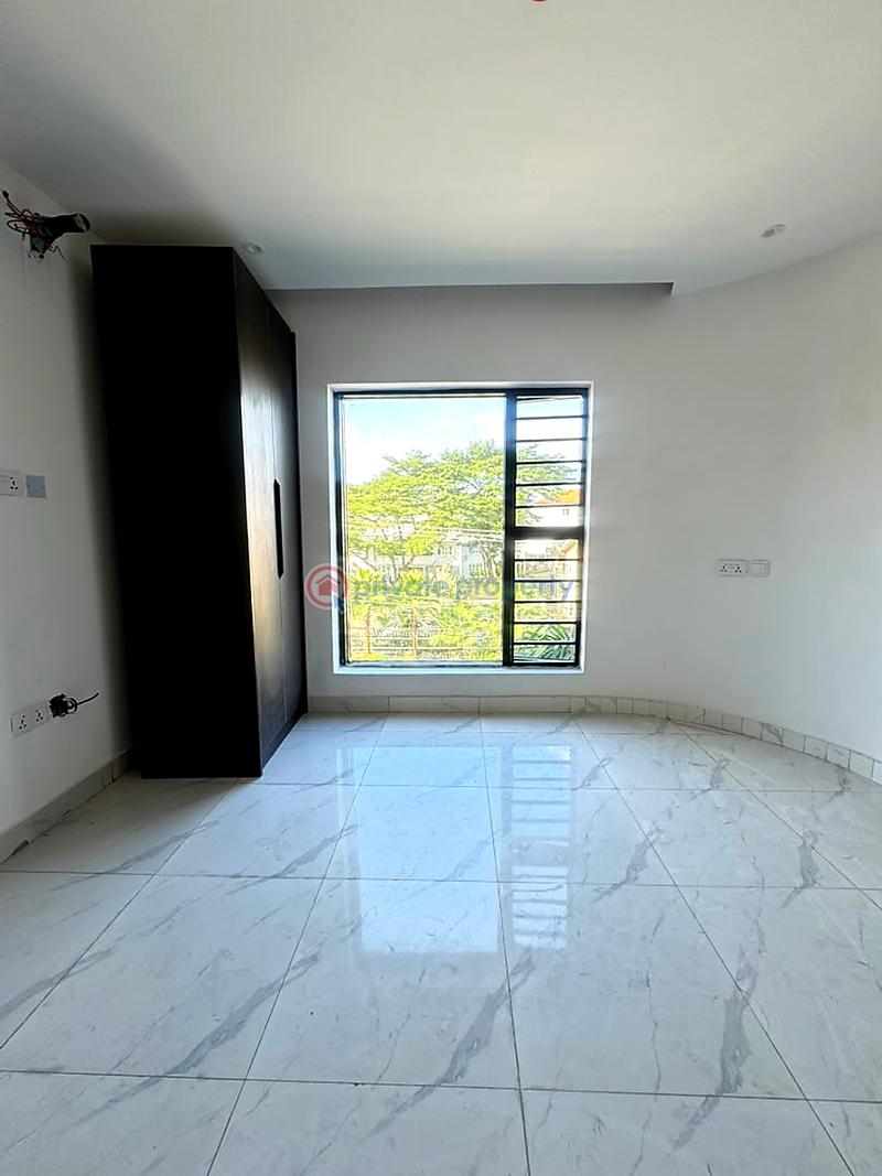 3 bedroom Flat & Apartment For Sale Lekki Phase 1 Lagos - 4