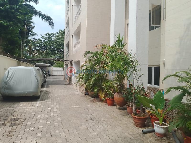 3 bedroom Flat & Apartment For Sale Old Ikoyi Lagos - 8