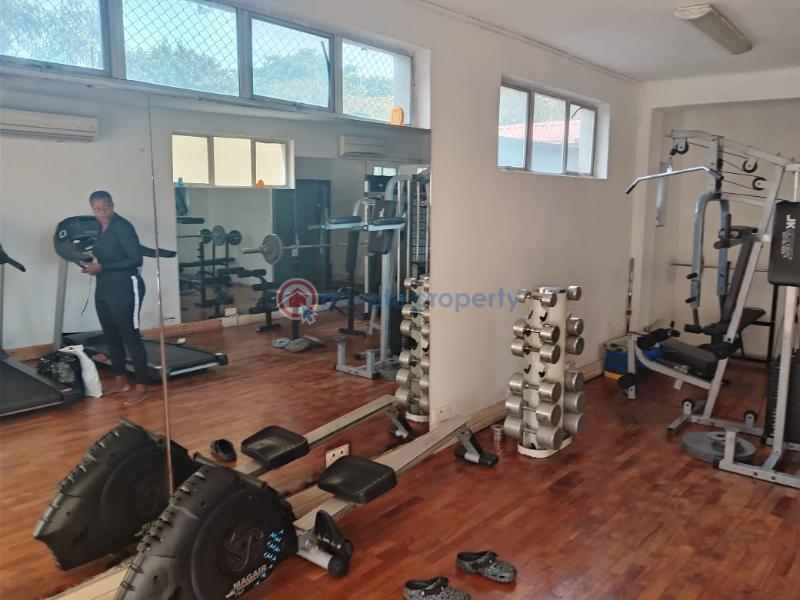3 bedroom Flat & Apartment For Sale Old Ikoyi Lagos - 4