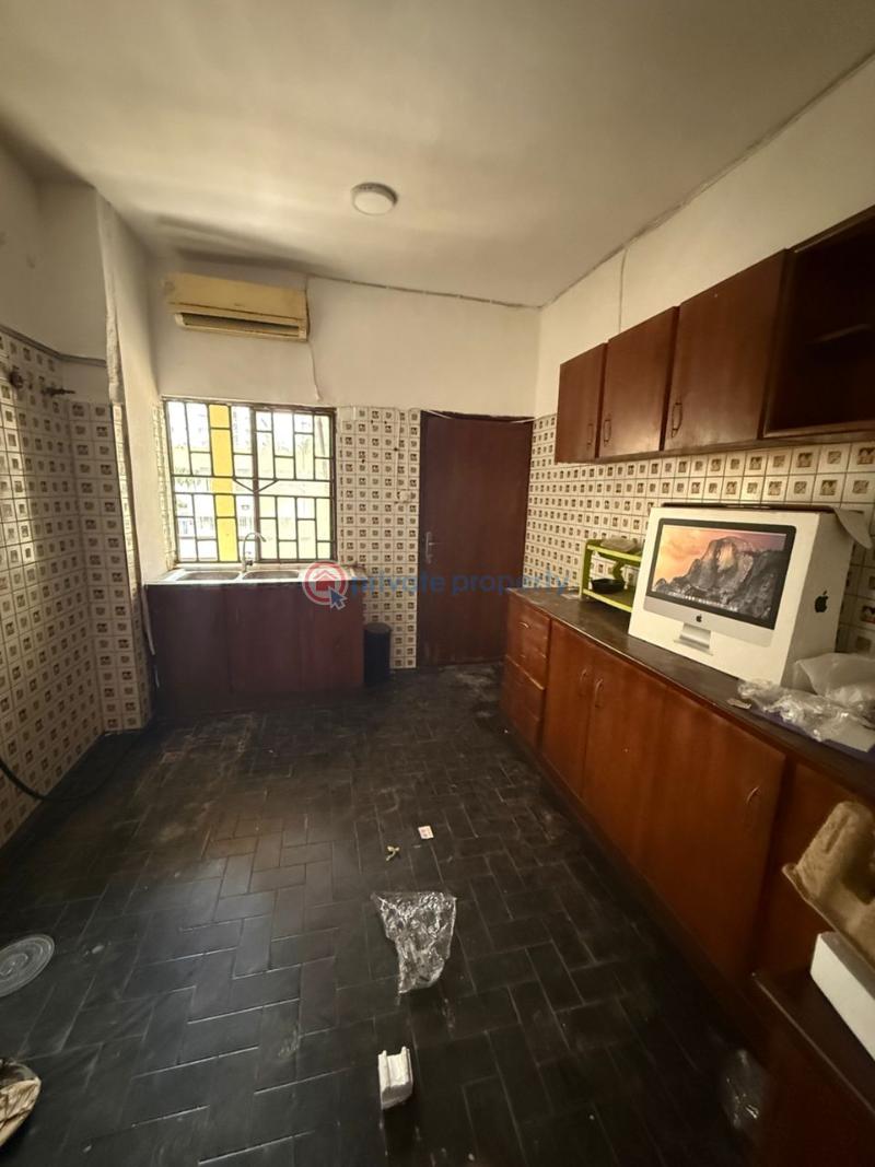 3 bedroom Flat & Apartment For Rent Victoria Island Lagos - 1