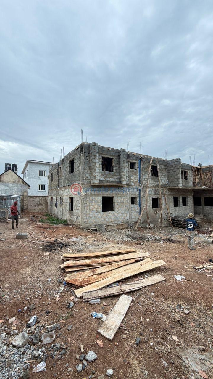 3 bedroom Block Of Flats For Sale Kaura Abuja Phase 2  - 0