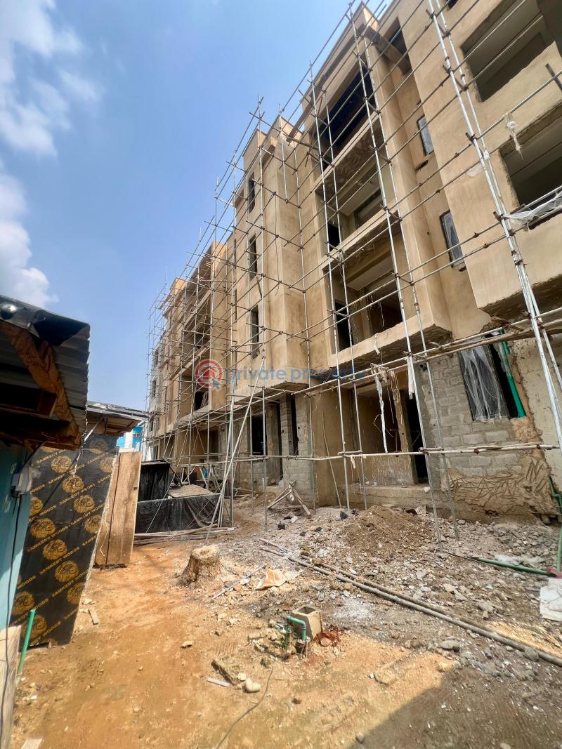 3 bedroom Shared Apartment For Sale Ikeja GRA Lagos - 1