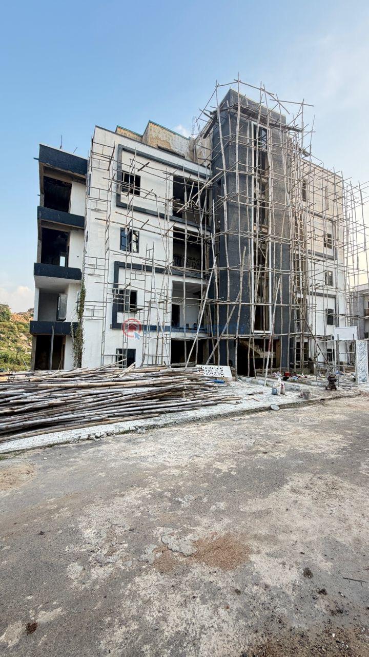 3 bedroom apartment with bq - 0 3 bedroom House For Sale Garki Abuja Phase 1  - 0