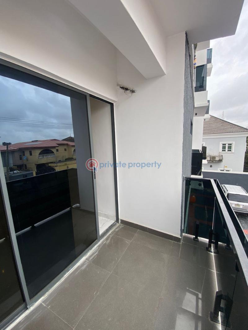 3 bedroom Shared Apartment For Sale Lekki Phase 1 Lagos - 11