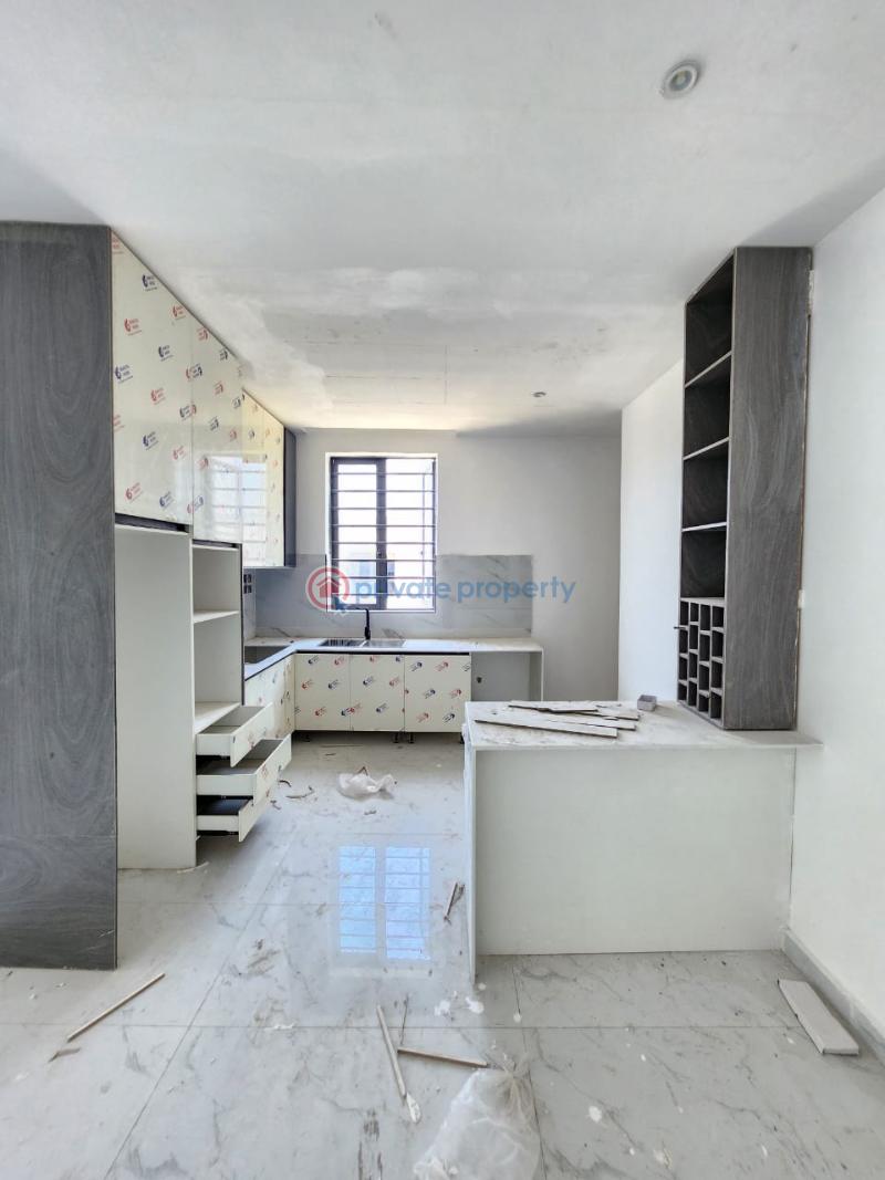 3 bedroom Shared Apartment For Sale Lekki Phase 1 Lagos - 5