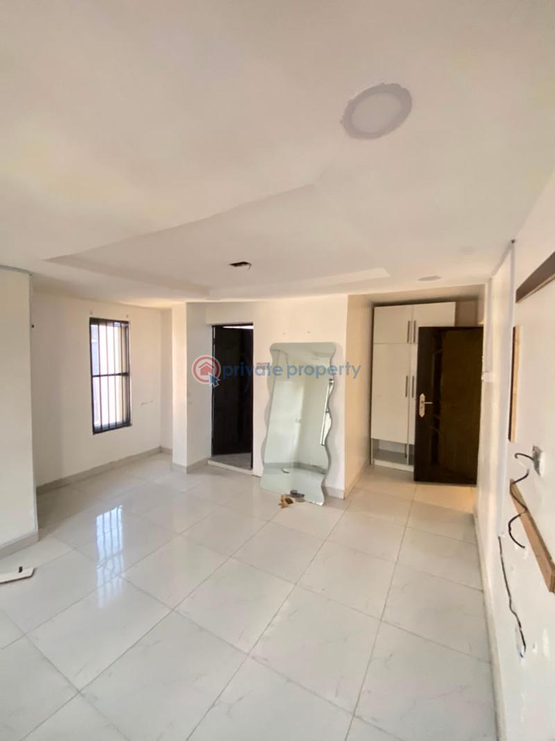 3 bedroom Block Of Flats For Rent Ilasan Lekki Lagos - 11