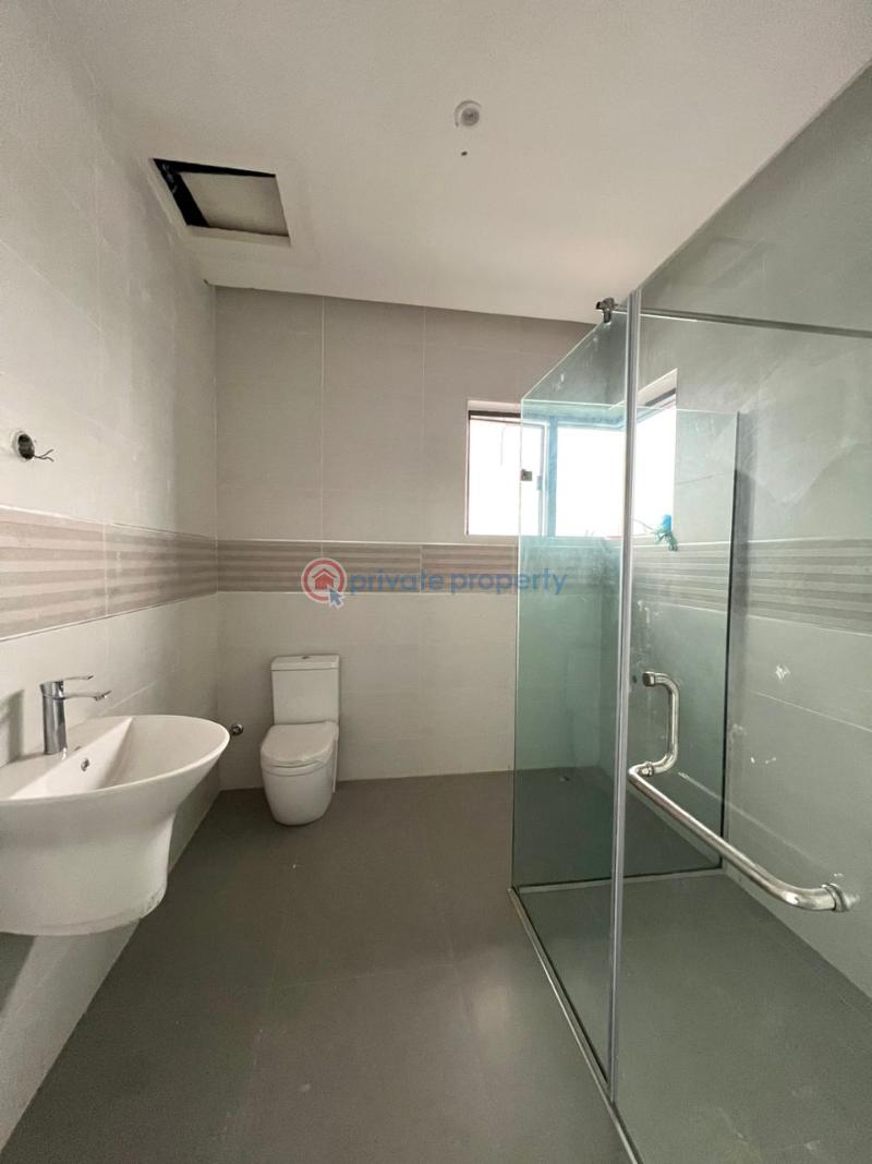 3 bedroom apartment with swimming pool - 9 3 bedroom Flat & Apartment For Sale Osapa London Lekki Lagos - 9
