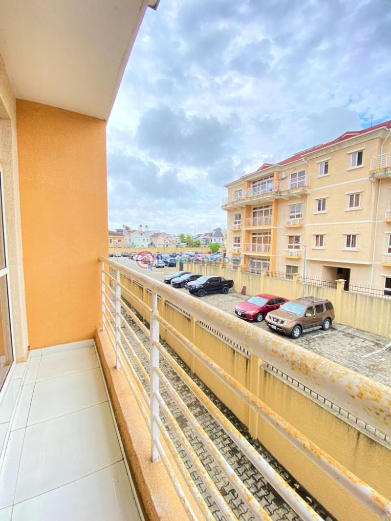 3 bedroom Block Of Flats Short let Cadogan Estate Osapa Lekki Lagos - 2