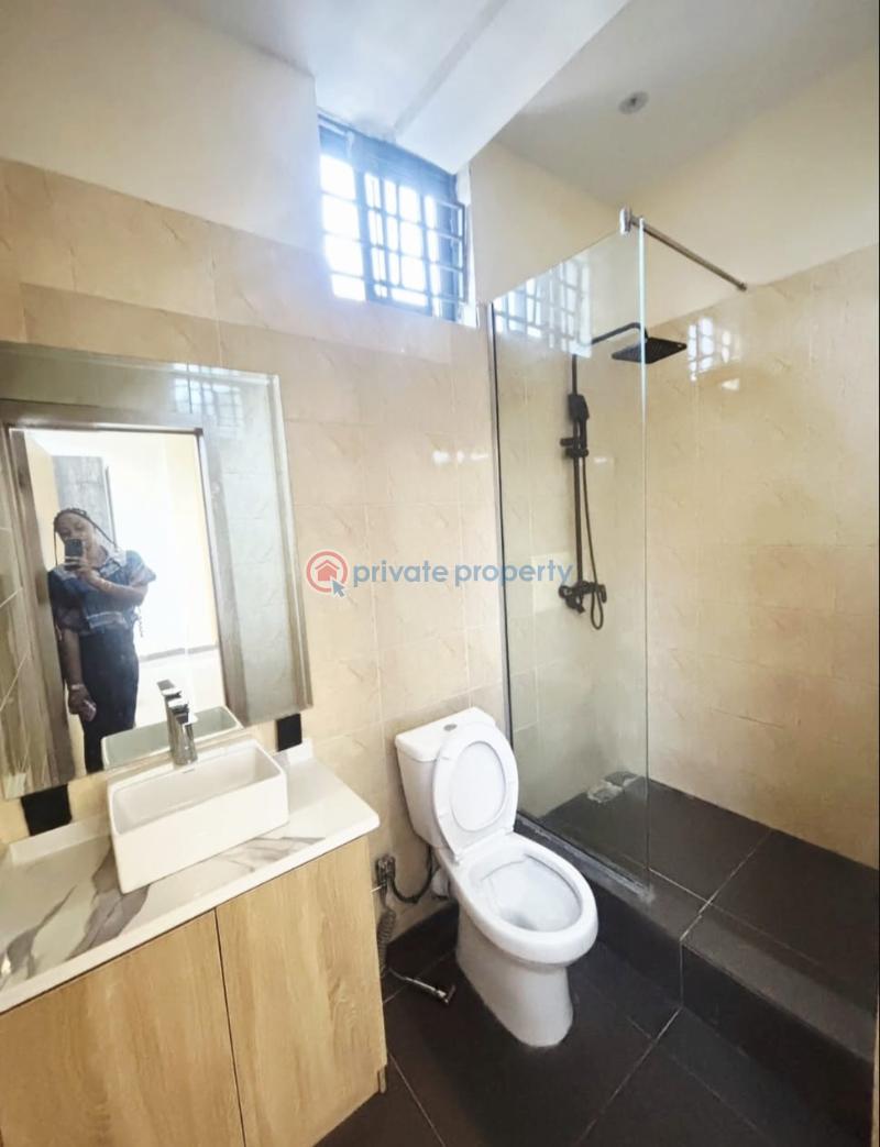 3 bedroom Flat & Apartment For Rent Lekki Right Lekki Phase 1 Lagos - 11