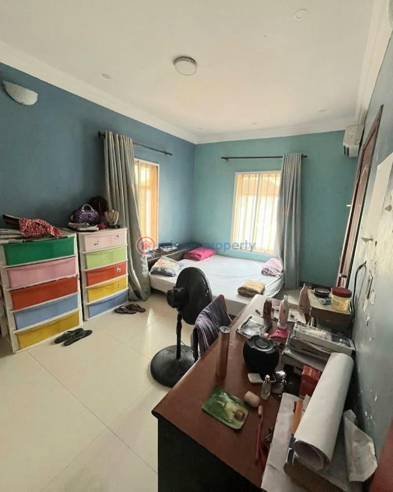 3 bedroom apartment - 4 3 bedroom Block Of Flats For Sale Chevron Drive Lekki Lagos - 4
