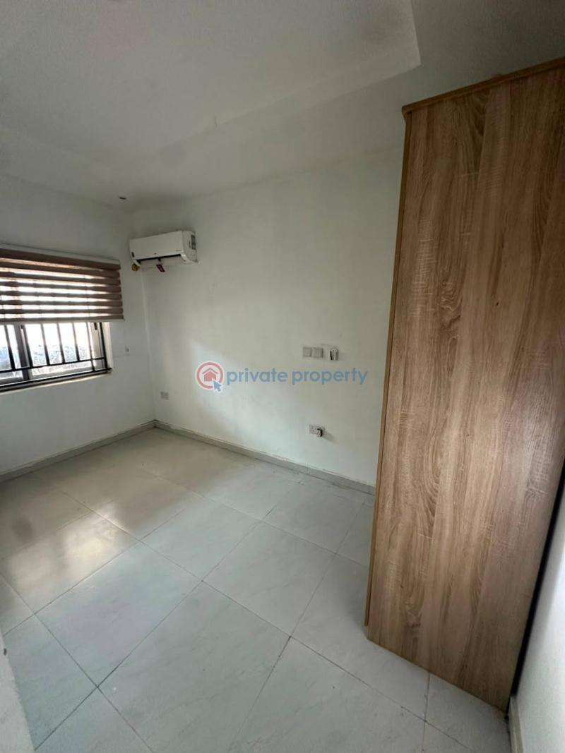 3 bedroom Block Of Flats For Rent Ologolo Lekki Lagos - 1