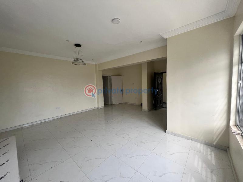 3 bedroom Block Of Flats For Sale Adekunle Yaba Lagos - 10