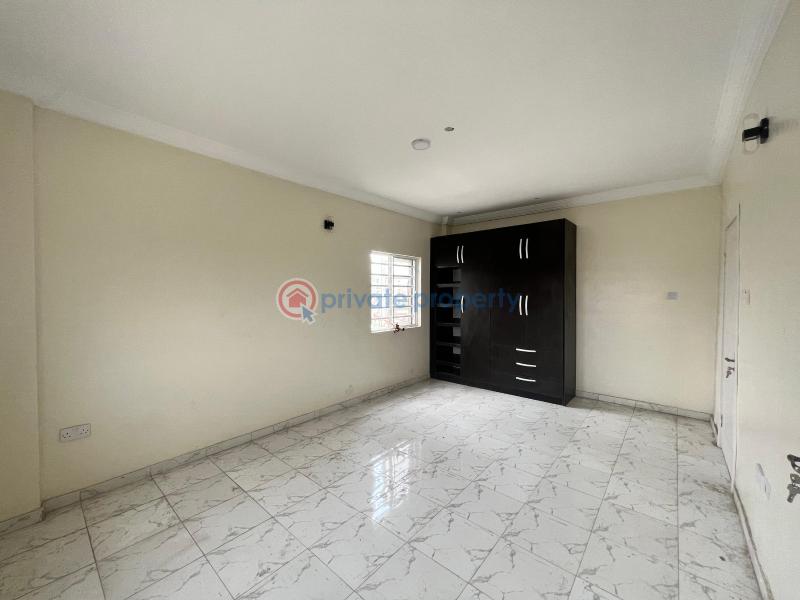 3 bedroom Block Of Flats For Sale Adekunle Yaba Lagos - 15