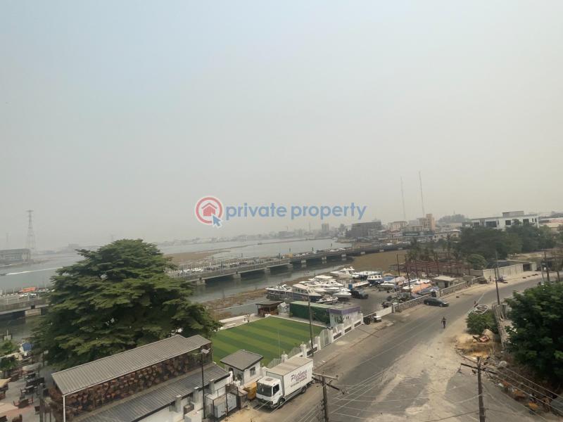 3 bedroom Flat & Apartment For Rent Lekki Phase 1 Lagos - 12