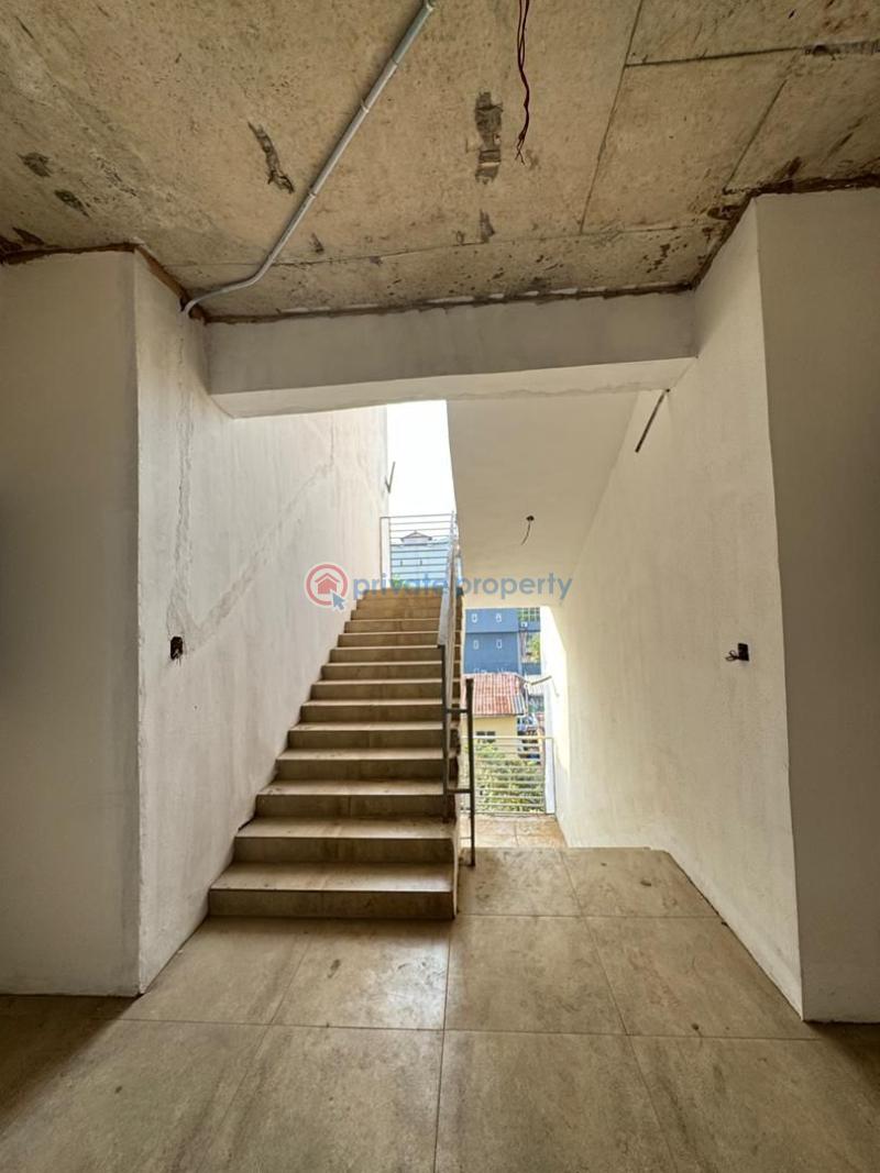3 bedroom Block Of Flats For Sale Akoka Yaba Lagos - 4
