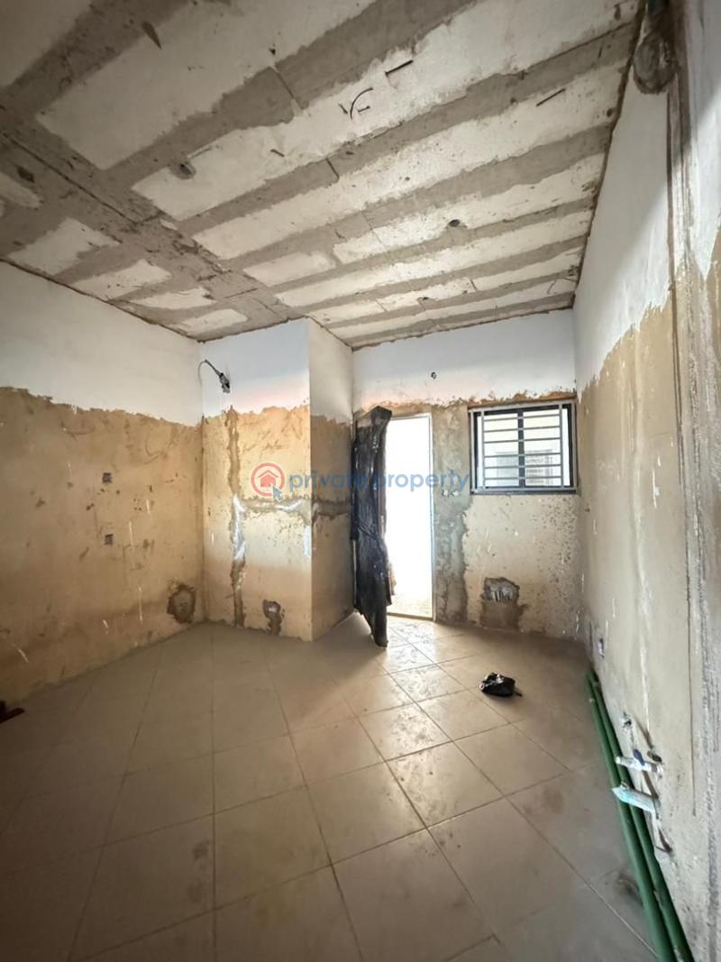 3 bedroom Block Of Flats For Sale Akoka Yaba Lagos - 11