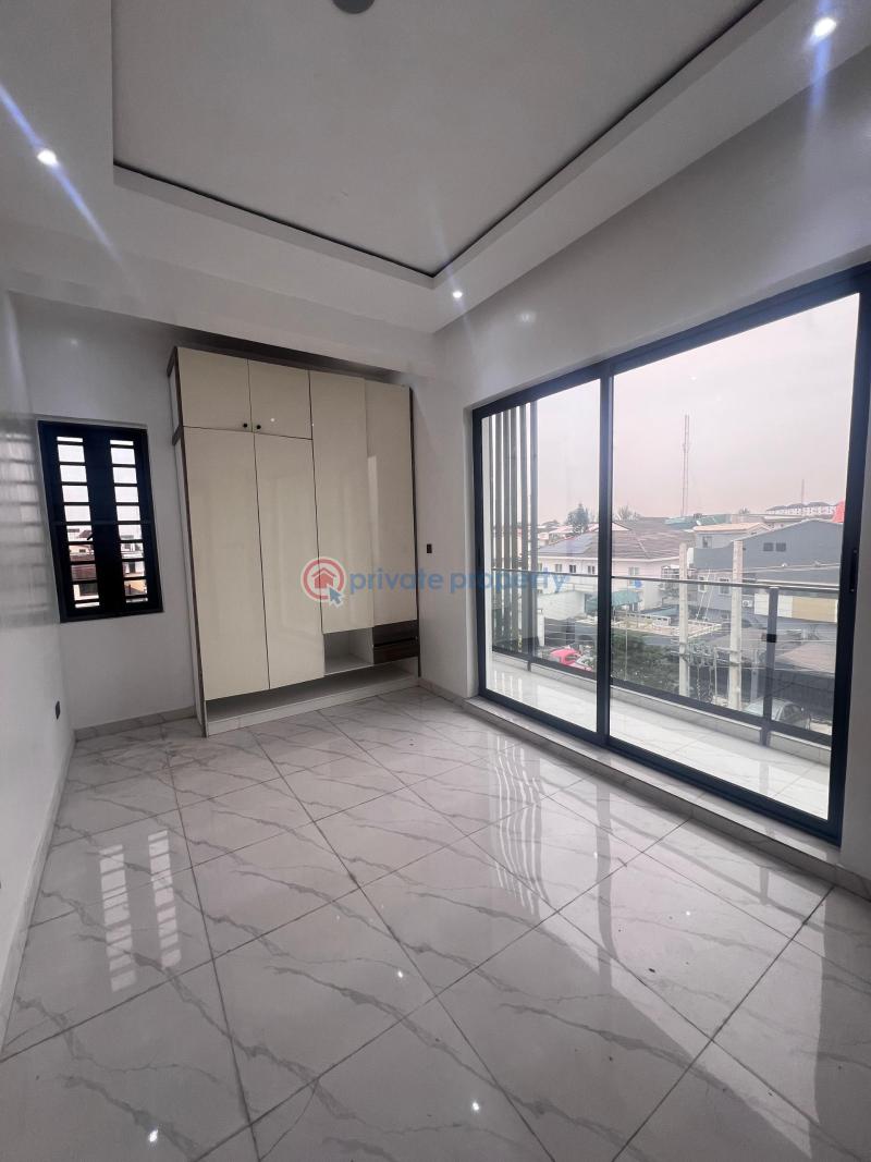 3 bedroom Block Of Flats For Sale Lekki Phase 1 Lagos - 8