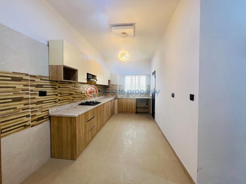 3 bedroom Block Of Flats For Sale Lekki Scheme 2 Ajah Lagos - 4