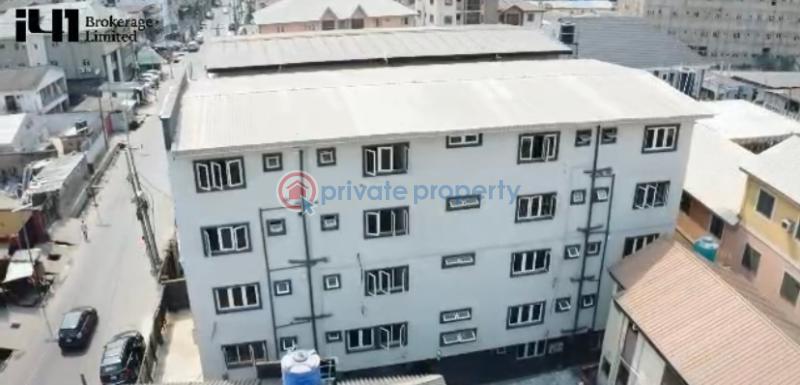 3 bedroom Shared Apartment For Sale Yaba Lagos - 1
