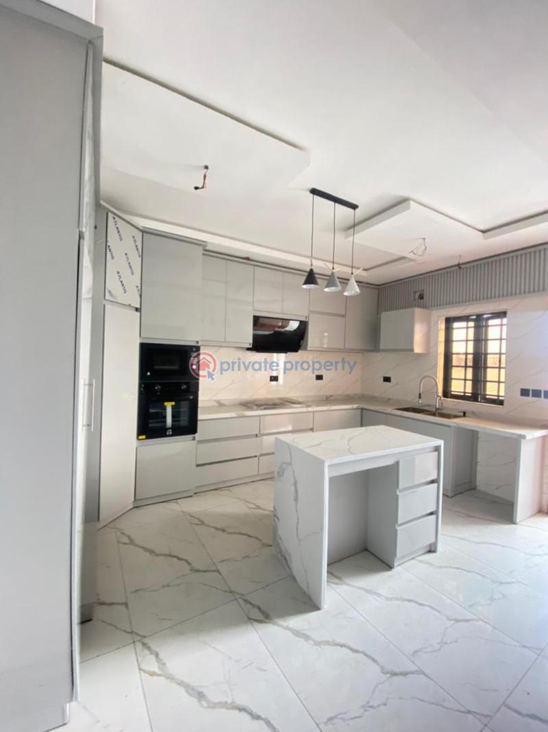 3 bedroom apartments with bq - 12 3 bedroom Shared Apartment For Sale Ikota Lekki Lagos - 12