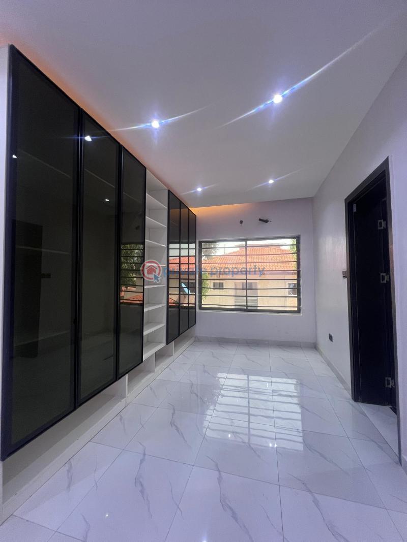 3 bedroom Block Of Flats For Sale Lekki Phase 1 Lagos - 4