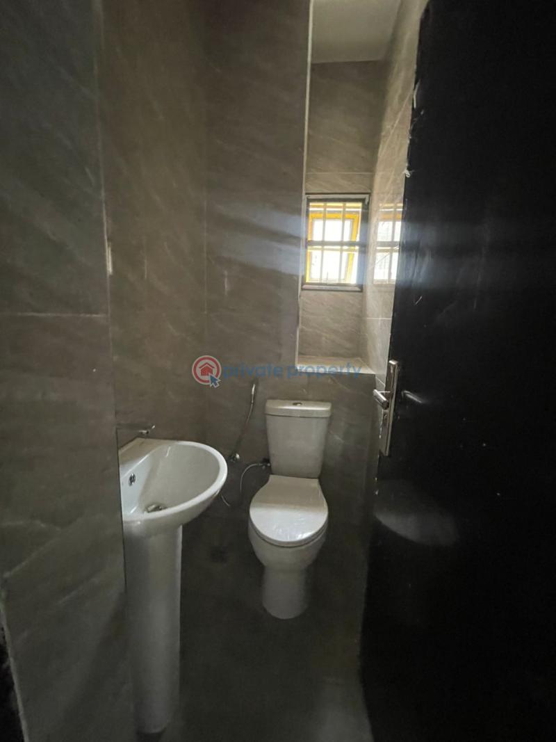 3 bedroom Block Of Flats For Rent Jahi Abuja Phase 2  - 10