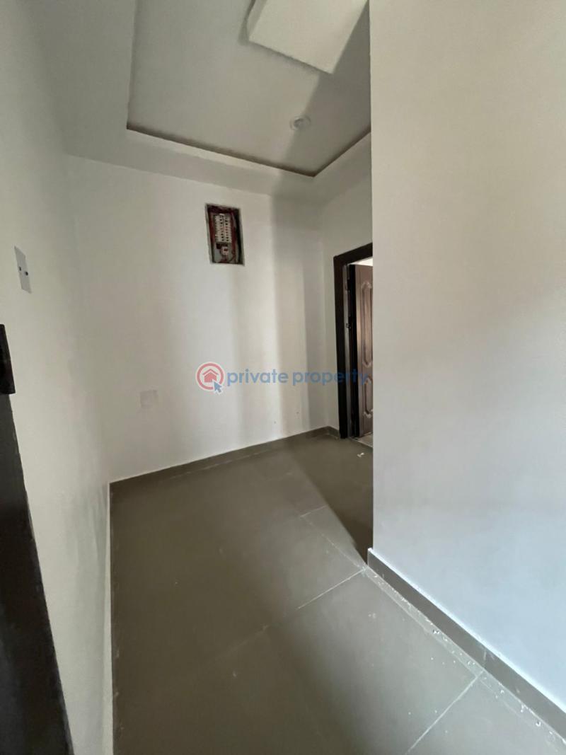 3 bedroom Block Of Flats For Rent Jahi Abuja Phase 2  - 4