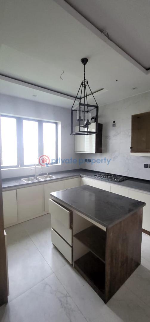 3 bedroom Shared Apartment For Sale Mojisola Onikoyi Estate Lagos - 2