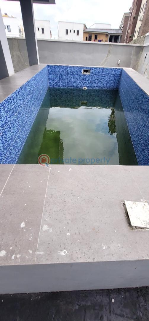 3 bedroom Shared Apartment For Sale Mojisola Onikoyi Estate Lagos - 5