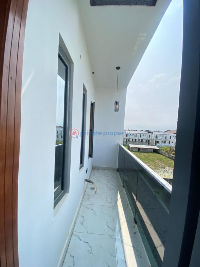 3 bedroom apartments with bq - 1 3 bedroom Shared Apartment For Sale Ikota Lekki Lagos - 1