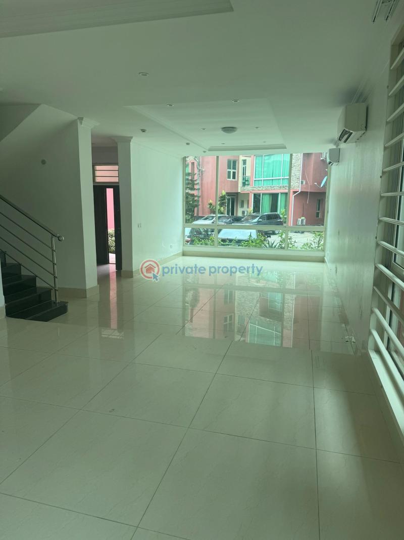 3 bedroom Maisonette For Rent Old Ikoyi Lagos - 2