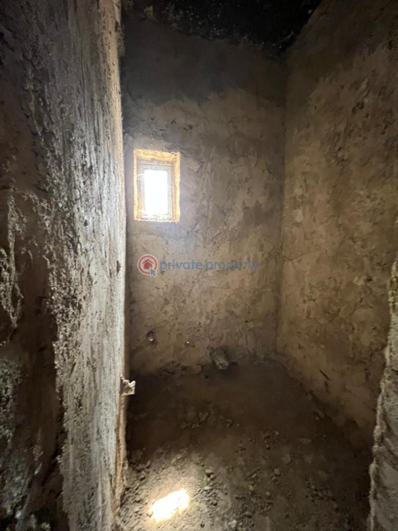 3 bedroom Flat & Apartment For Sale Apo Abuja Phase 2  - 2