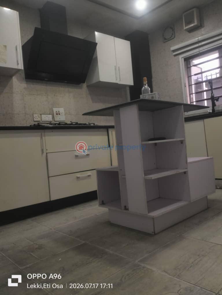 3 bedroom Block Of Flats For Sale Kenneth Odidika Close Ologolo Lekki Lagos - 11