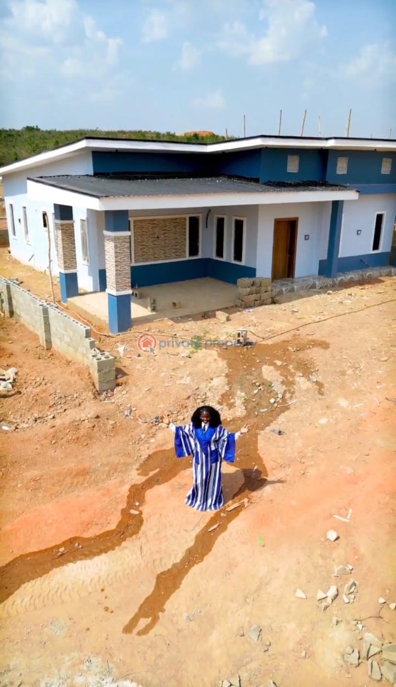 3 bedroom + bq moisonette @ mkh city - 1 3 bedroom Detached Bungalow For Sale Olunde Scheme/ Academy/ Off Lagos Ibadan Expressway Ibadan Ibadan Oyo - 1
