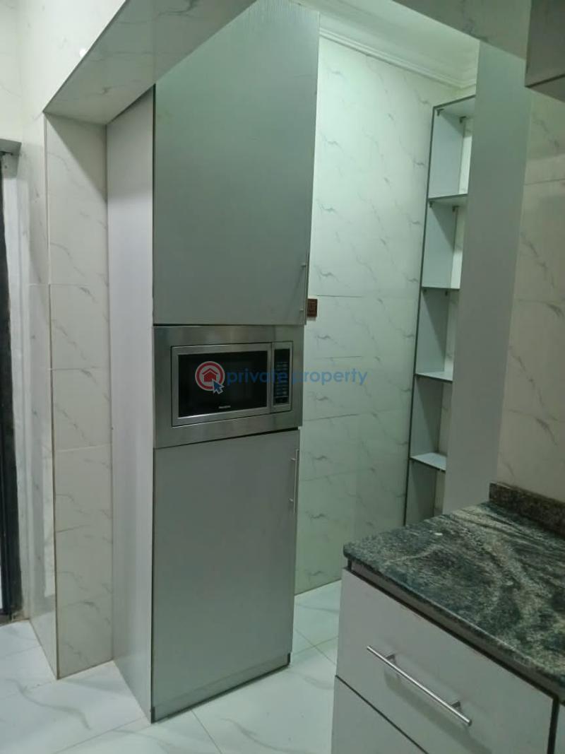 House For Rent Location: Aerodrome Gra* Ibadan Oyo - 3