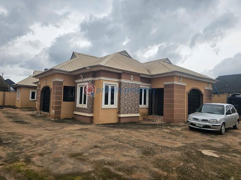 3 bedroom Bungalow For Sale Laderin Estate Oke Mosan Abeokuta Ogun - 5